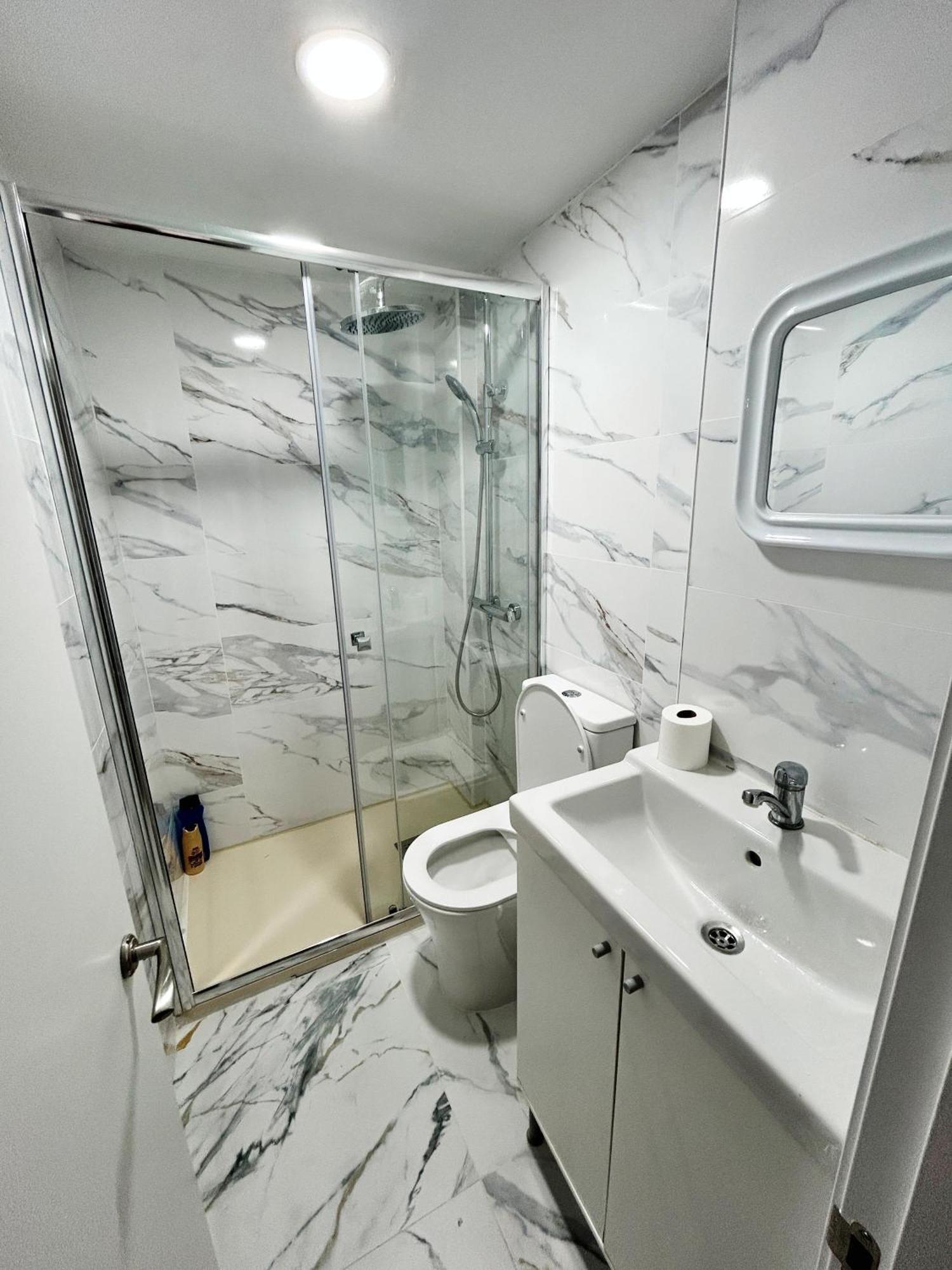 Pura Vida Apartment Torremolinos Luaran gambar